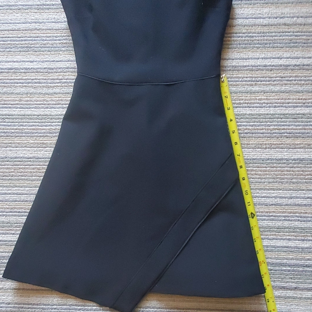 Dress - Picture 4 of 5